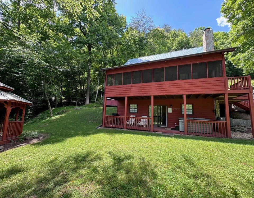 Bigfoots River Retreat House in Georgia
