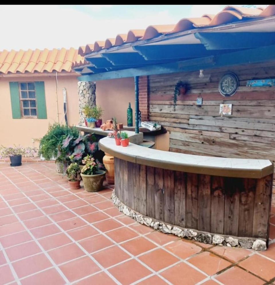 Thumbs up apartments with pool and near beach Apartment in Oranjestad