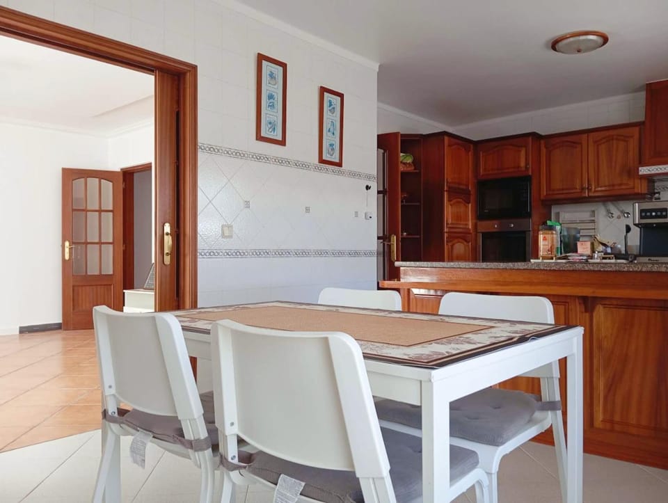 Dining area, Communal kitchen