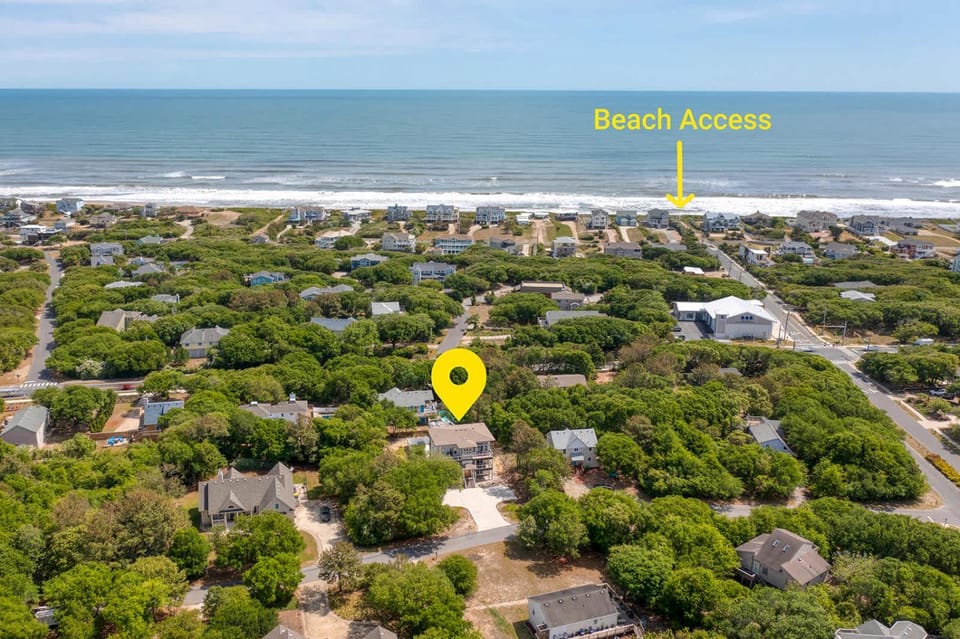 Sojourn Gemstone Saltwater Pool & Hot Tub House in Southern Shores