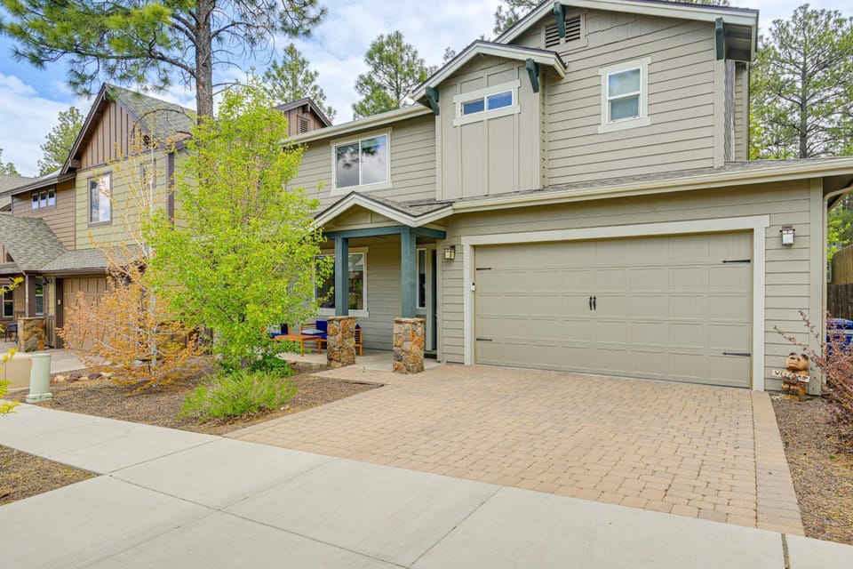 3 Mi to Dtwn! New Family Friendly Flag Getaway House in Flagstaff