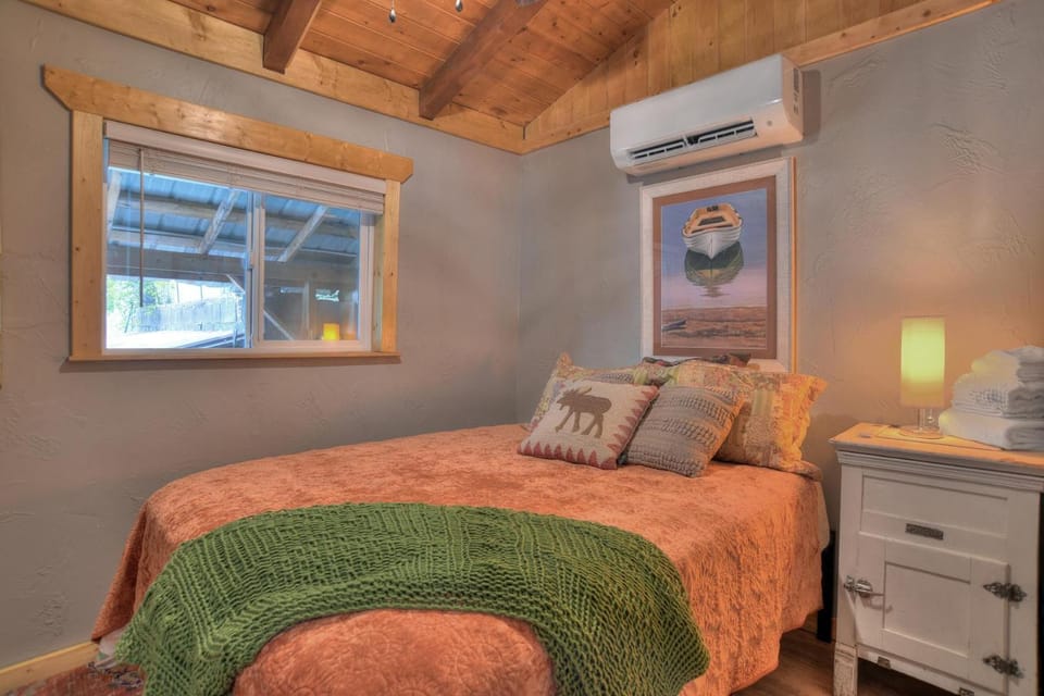 Vallecito 2 Bedroom Cabin near Durango CO Cabin in La Plata County