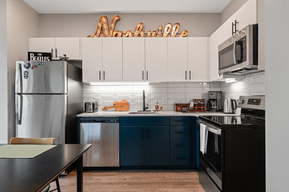 Kitchen or kitchenette