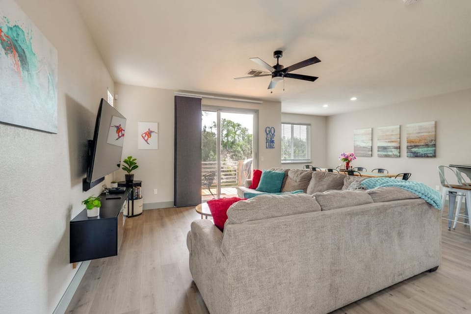 Waterfront Lake Tulloch Townhome Steps From Marina House in Copperopolis