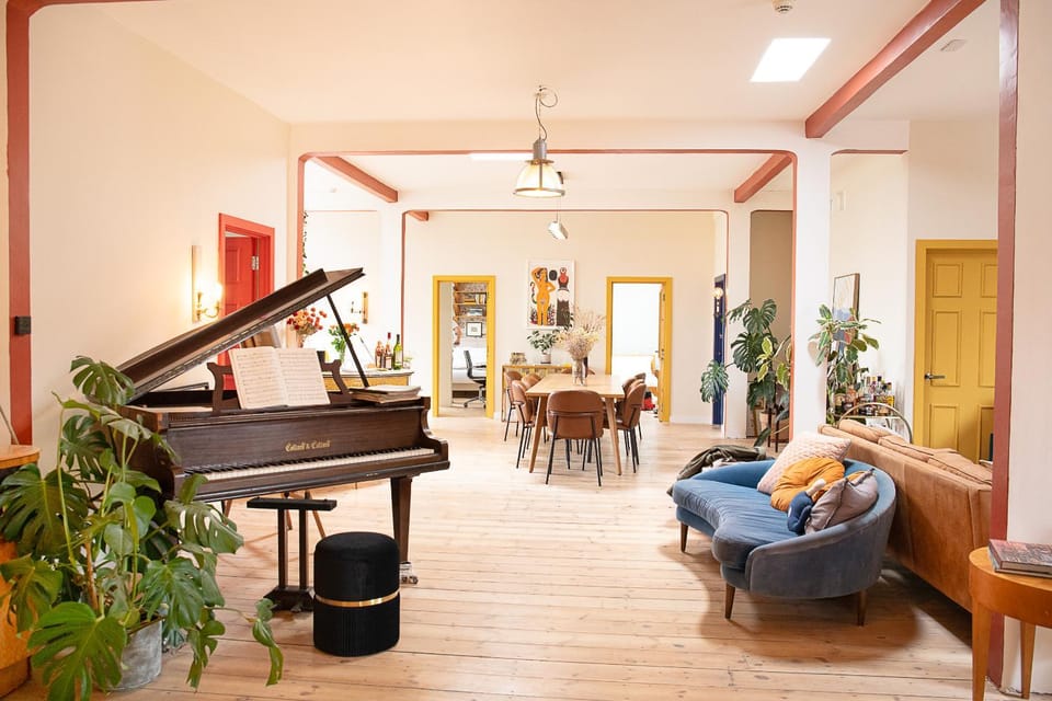 Living room, Dining area, Dinner