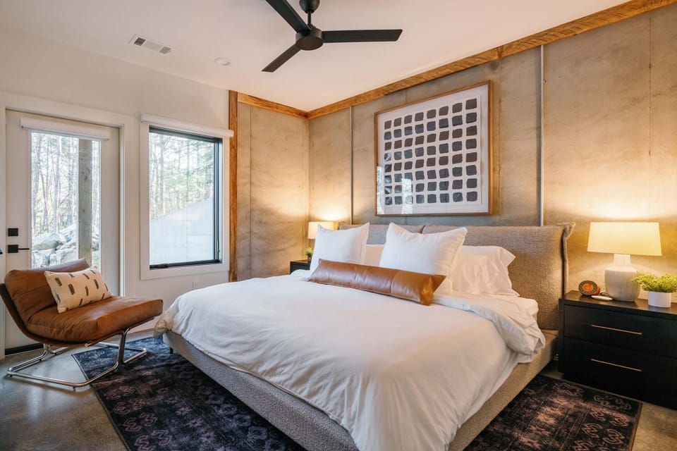 Bed, Bedroom
