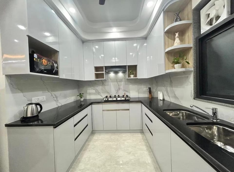 AnBee Homes Luxurious 3BHK Apartment in Gurugram