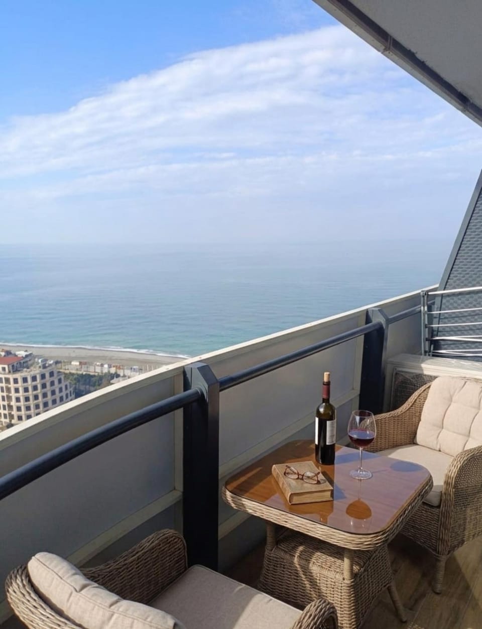 Natural landscape, Balcony/Terrace, Living room, Sea view