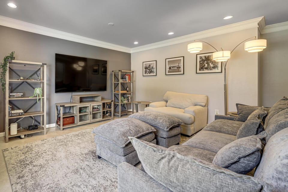 Walk to Water! Boynton Beach Gem w/ Backyard Oasis House in Ocean Ridge