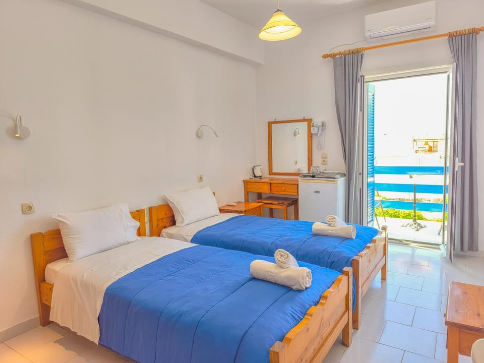 Sougia Afrodite Rooms 4 with balcony Apartment in Crete