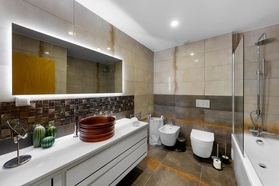 Shower, Bathroom, Bath, towels