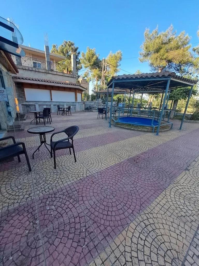 Hotel TSAPARAS Hotel in Euboea