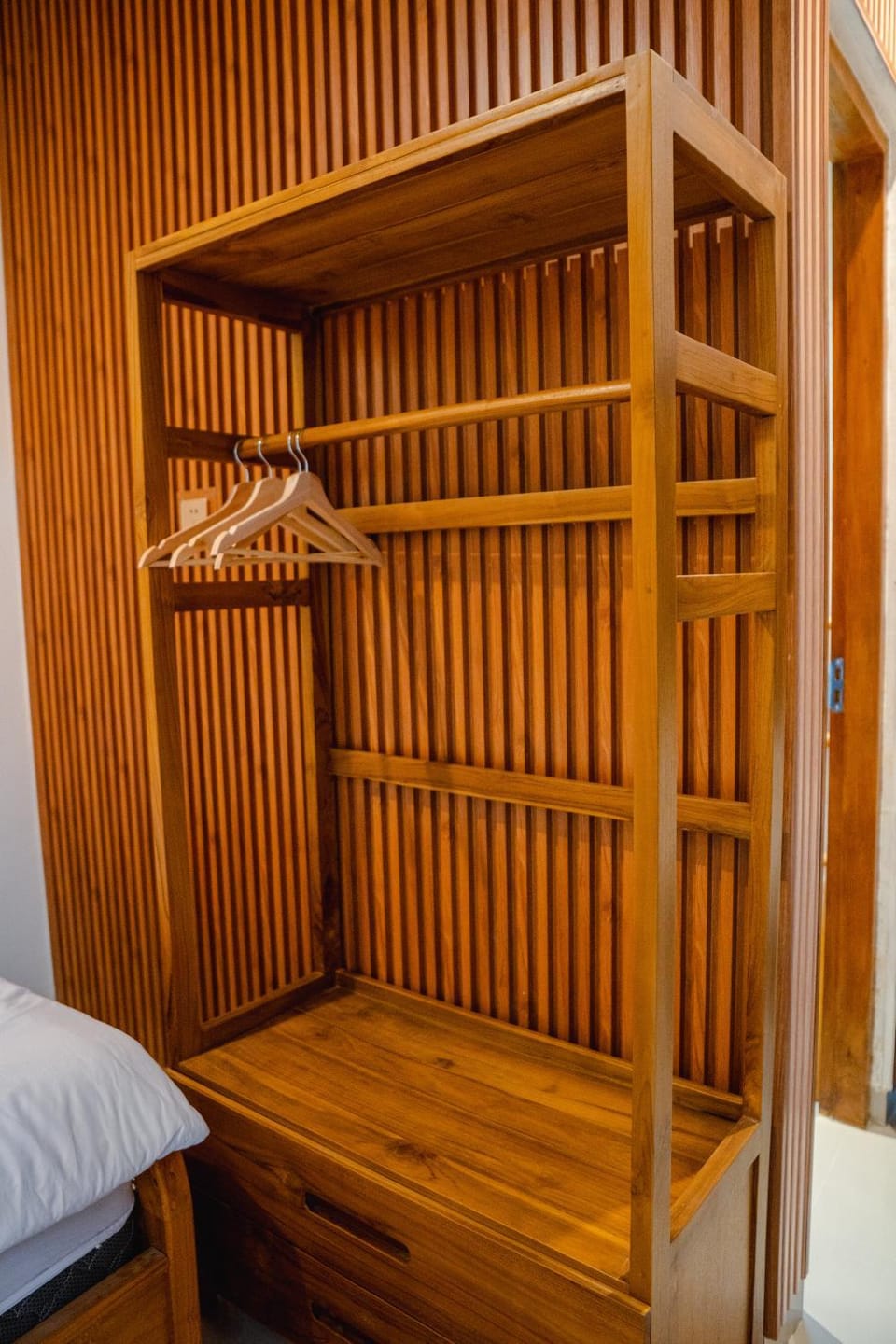 wardrobe