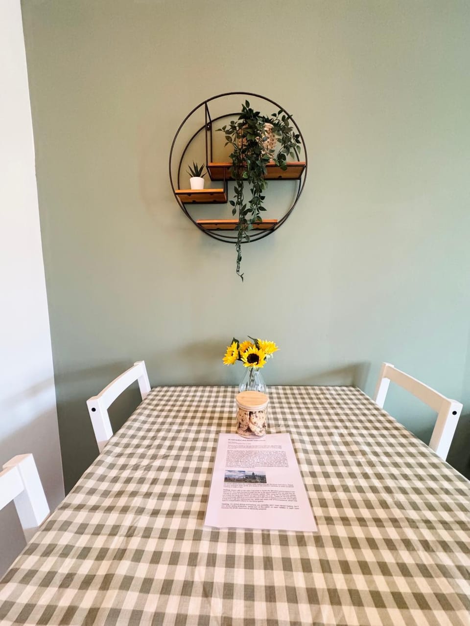 Immaculate Peaceful Central Retreat Apartment in Edinburgh