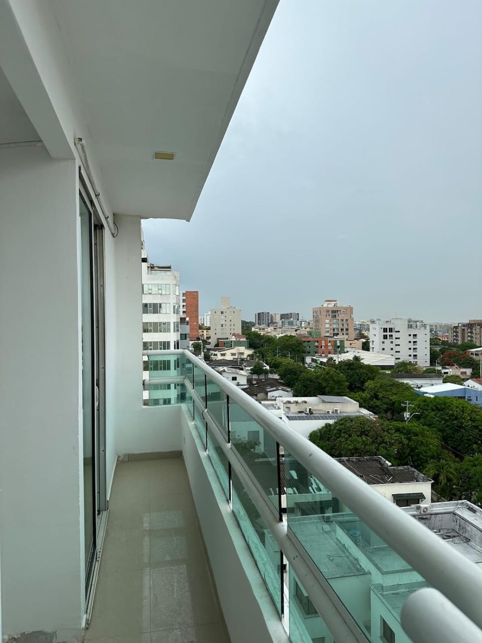 Comfortable 7th floor with park views Apartment in Barranquilla