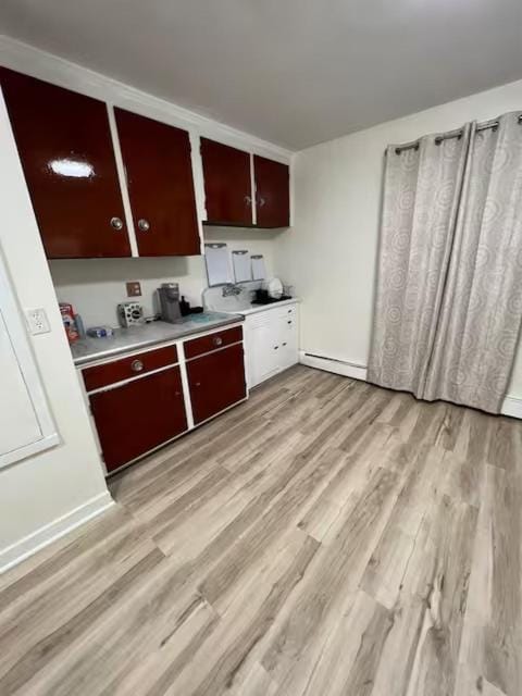 Cozy 2BR in Niagara Falls + Backyard House in Niagara Falls