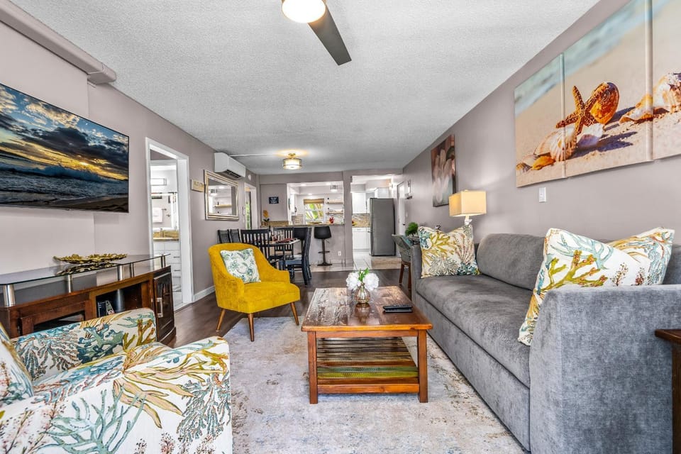 Royal Mauian #201 A/C, Great Location, Great Rates, Close to Kam Beaches Apartment in Kihei