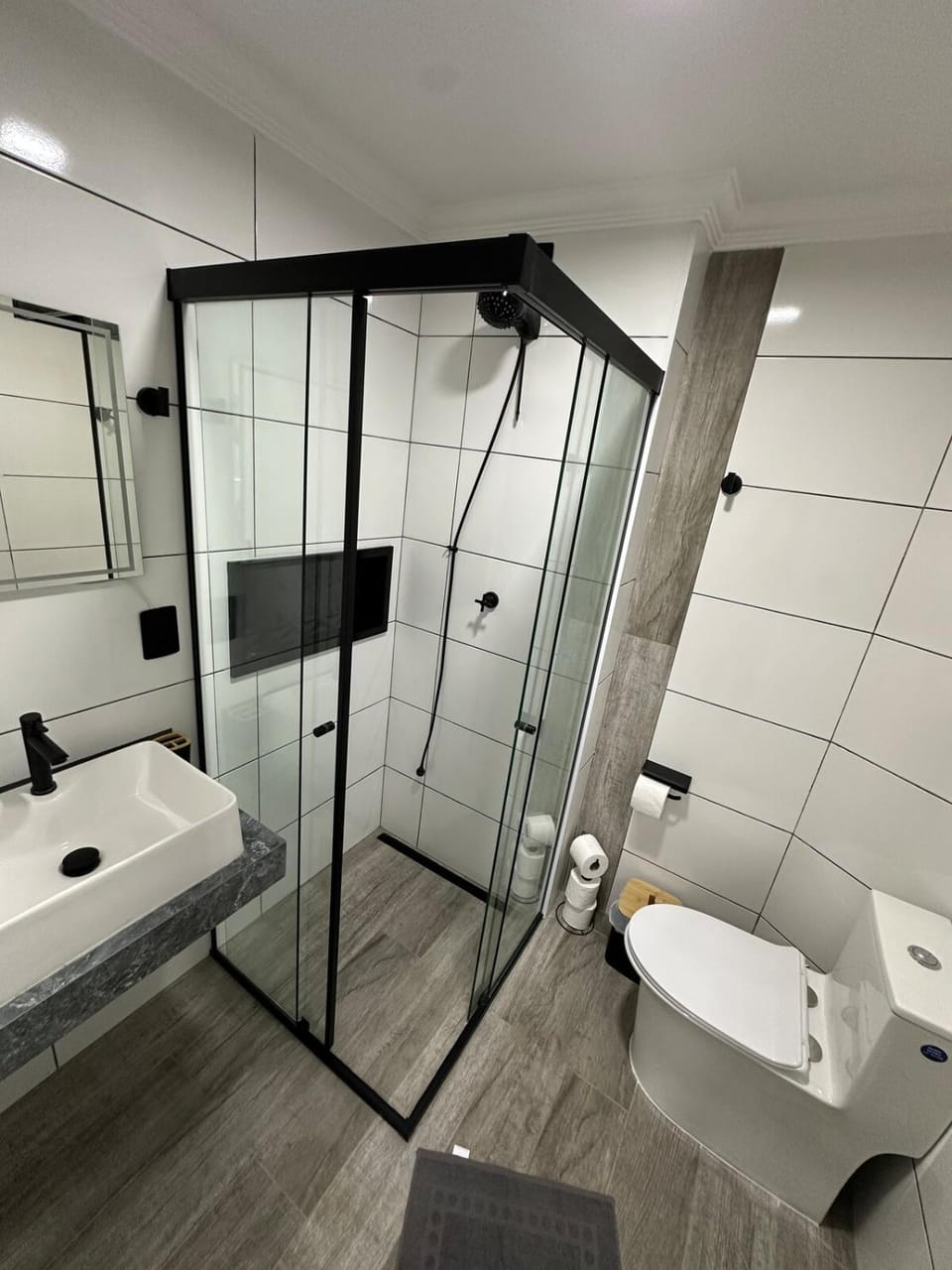 Apartamento com acesso a orla da praia Apartment in Santos