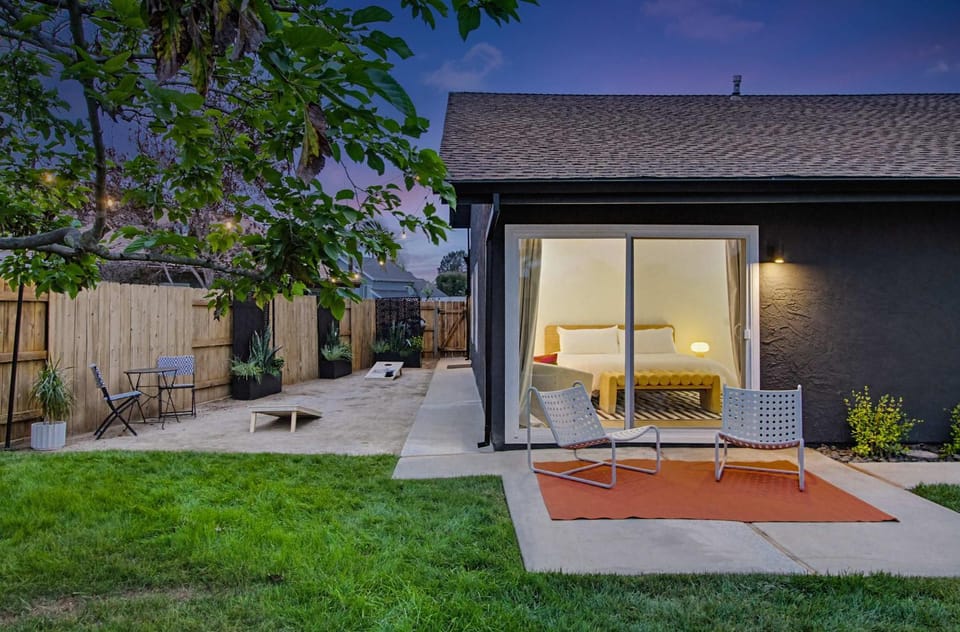 The Mulberry Cove - Coastal Gem in the Encinitas House in Encinitas