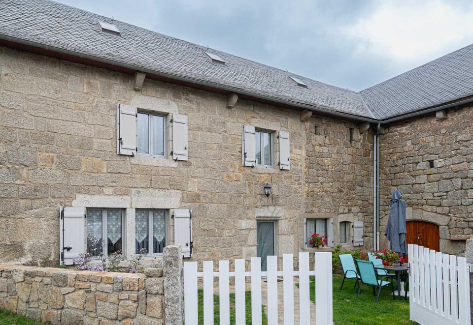 Gîte de montchamp House in Occitanie