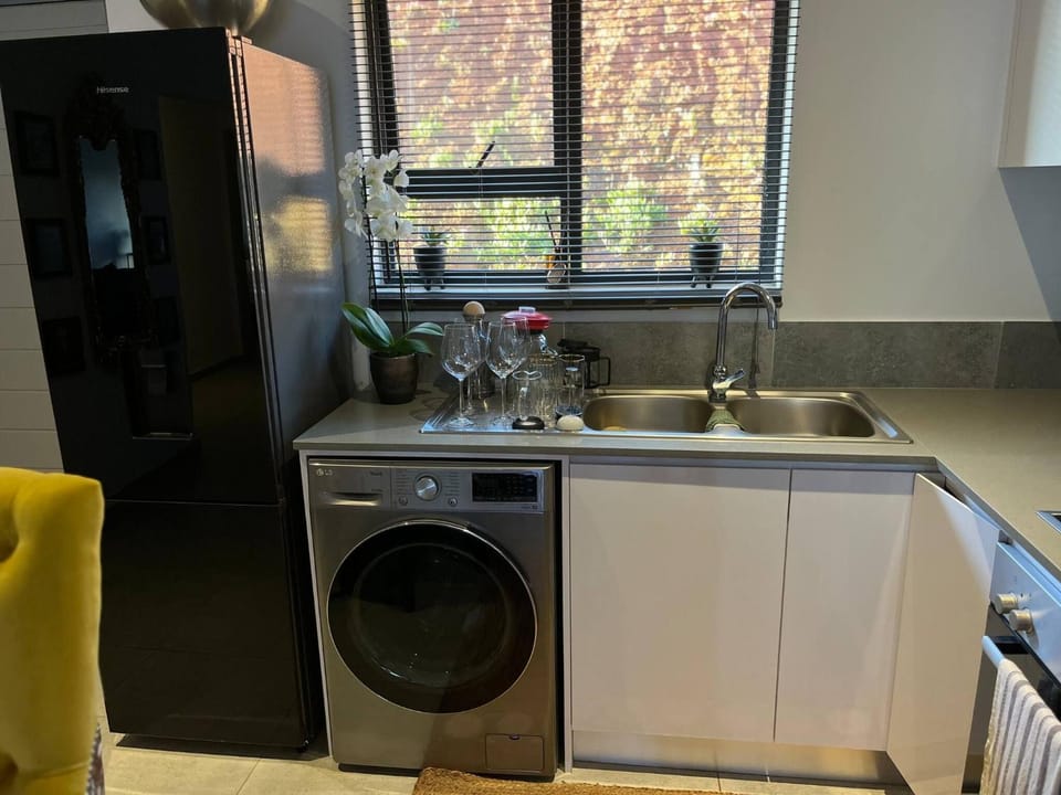 laundry, washing machine