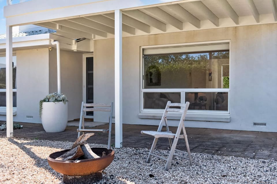 6 England Avenue Port Elliot Linen Included House in Port Elliot
