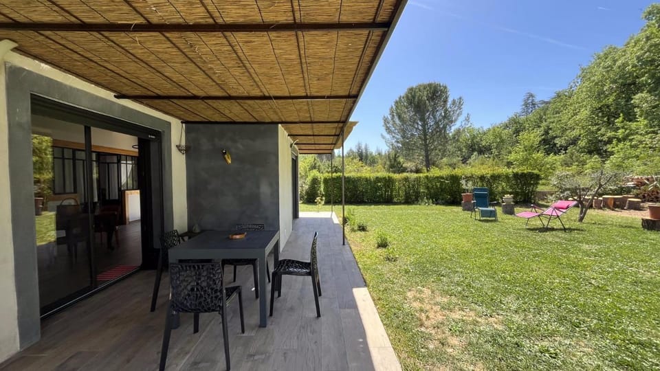 Gîte au calme en provence verte House in Saint-Maximin-la-Sainte-Baume