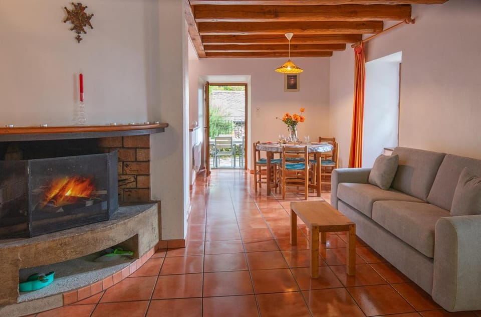 Gîte au mas breton 4/6 personnes House in Occitanie