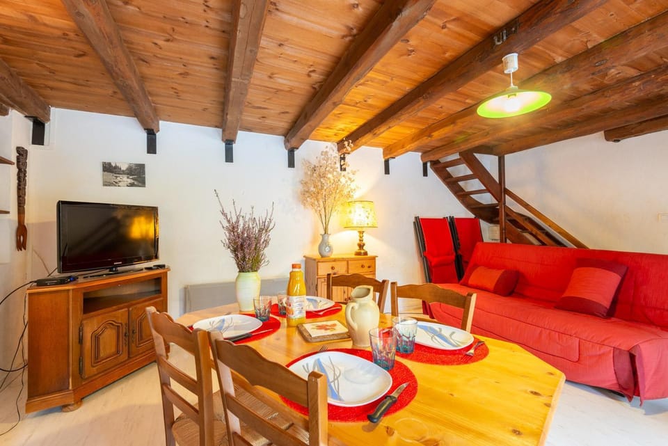 Gîtes de france 3/5 pers à saint-chély-du-tarn House in Occitanie