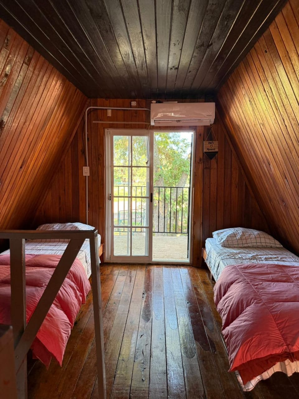 La Alpina playa Nebel House in Concordia