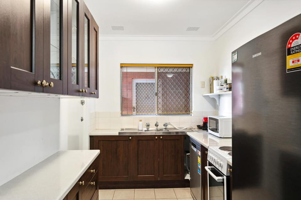 STLE10 - St Leo's Hideaway Apartment in Perth