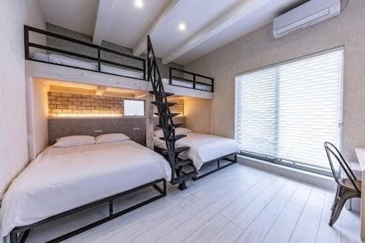 Bed, Photo of the whole room, Bedroom, bunk bed