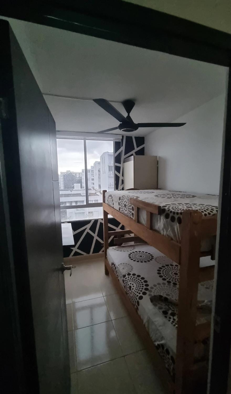 Apartamento 2 camas matrimoniales y un camarote de 90 Apartment in Cartagena