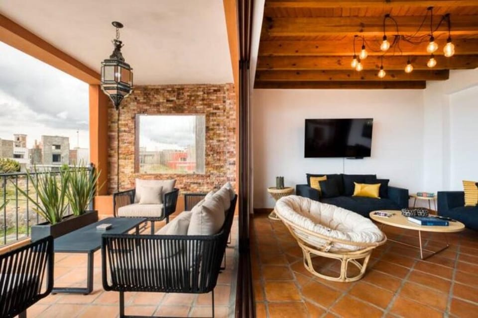 Villa 4BR en SMA, descubre la ciudad como un local House in San Miguel de Allende