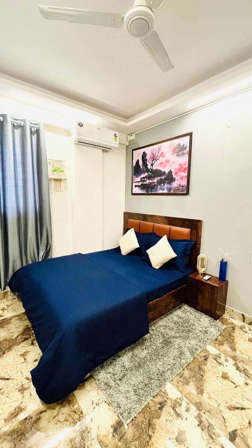 Luxury 2BHK in BTM Near Kormangala Luvia Royale Apartment in Bengaluru