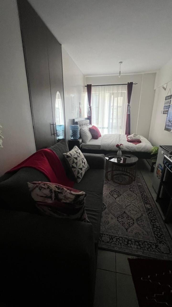 Dine&Stay Tsavo Sunset Bed and Breakfast in Nairobi