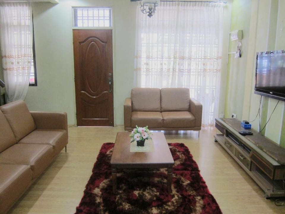 Indahnya Homestay House in Johor Bahru