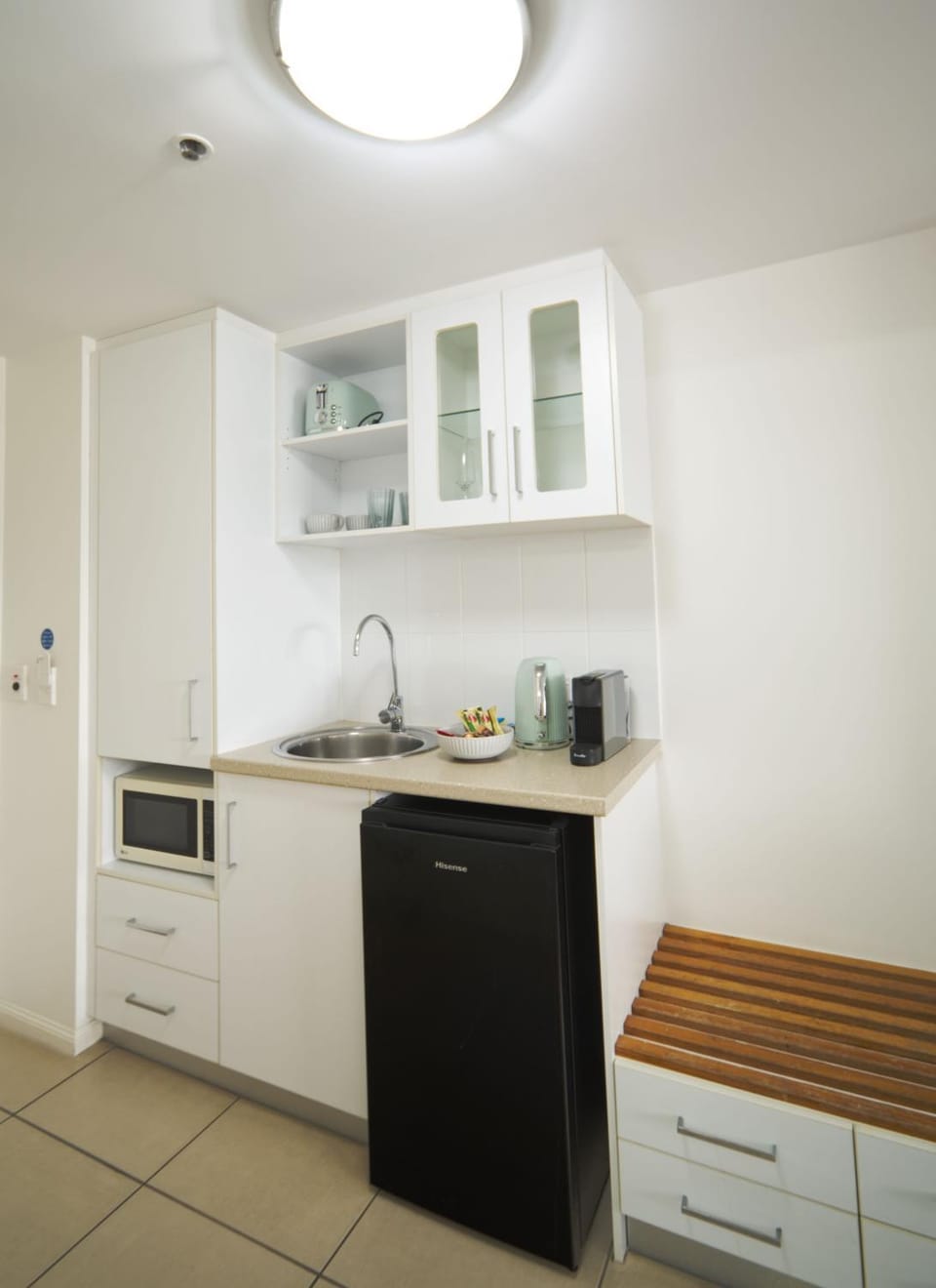 Privately Owned Apartment 'Tropical Sunsets Studio' in Cairns City Apartment in Cairns
