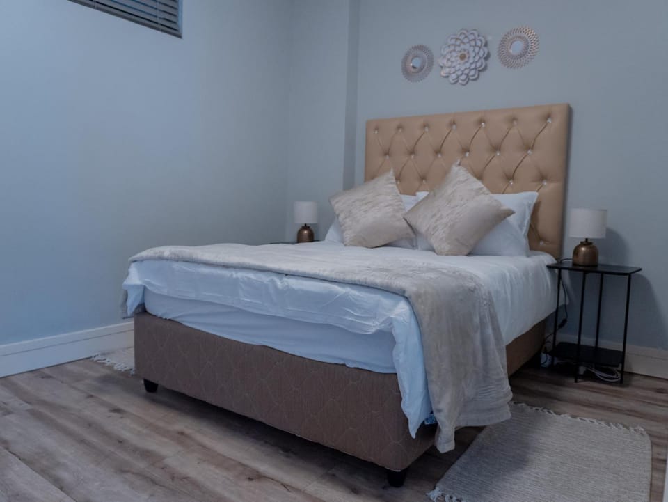 77 ON Independence Avenue Apartment in Windhoek