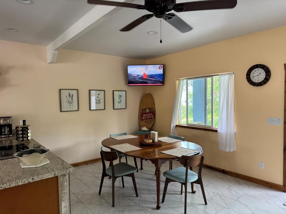 Dining area, Dinner