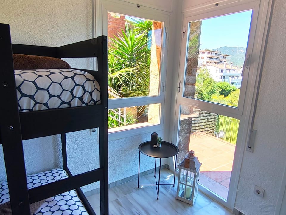 Casa Mirador, villa, sea-view, private pool, airco in bedrooms House in Tossa de Mar