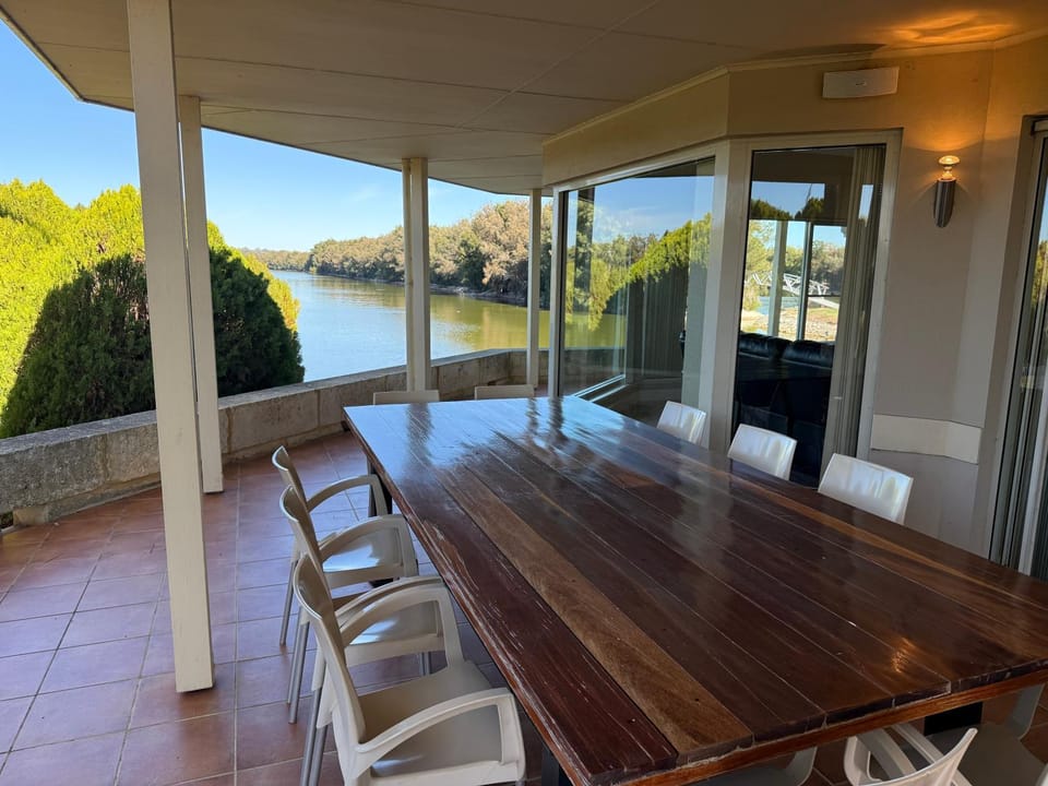 Patio, Natural landscape, View (from property/room), Balcony/Terrace, Dining area, Evening entertainment
