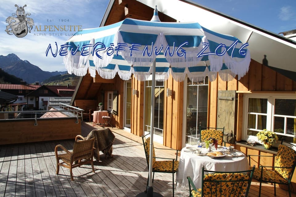 Day, Balcony/Terrace, Food