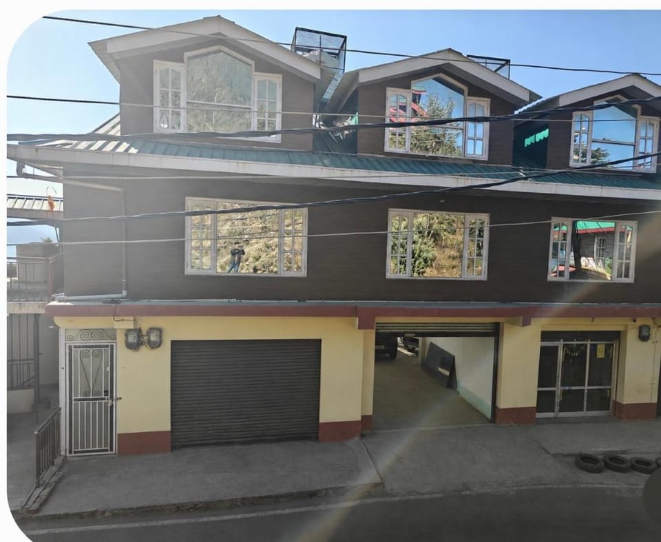 Property building, Street view