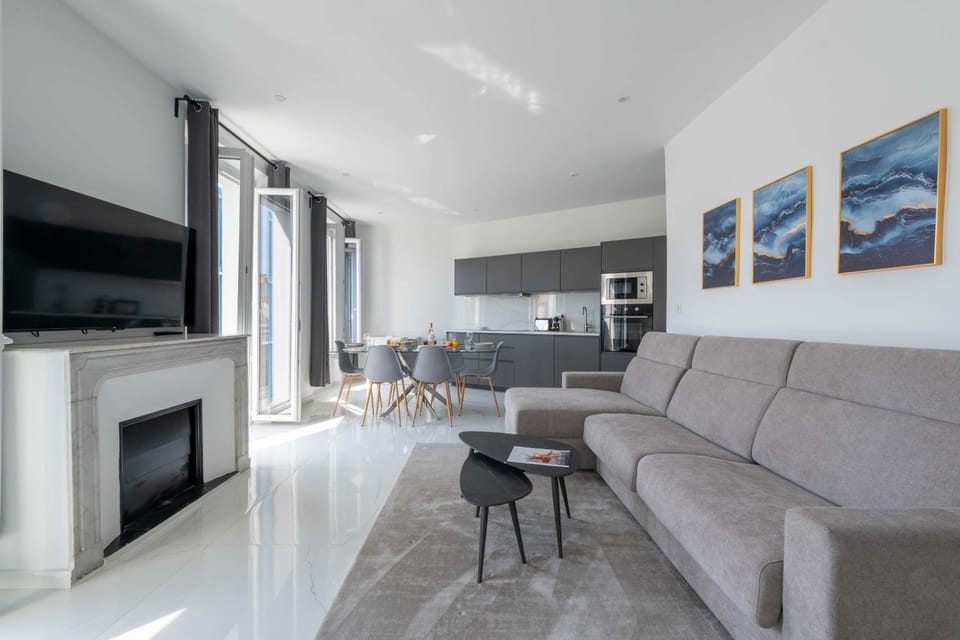 TV and multimedia, Living room