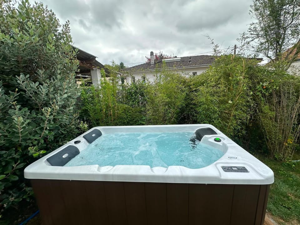 Hot Tub