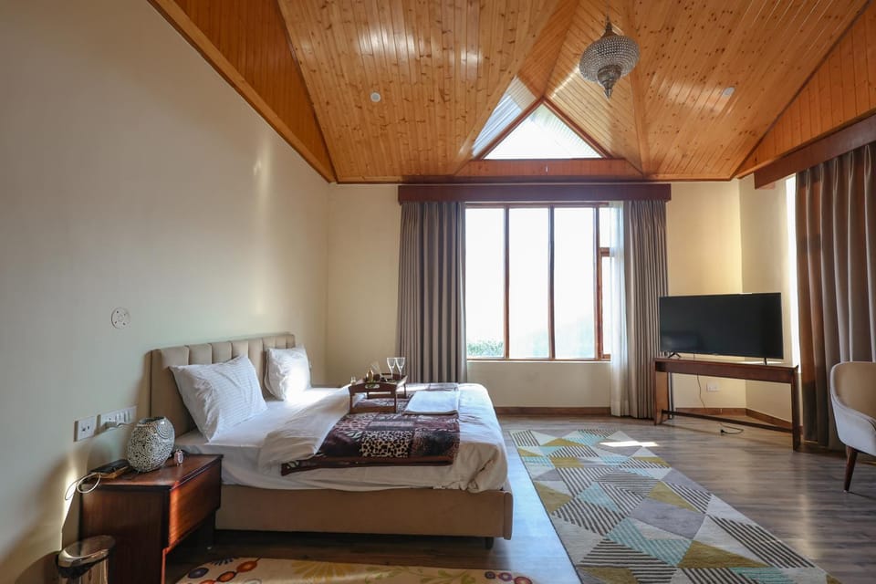 Dancing Deer Chalet Hotel in Himachal Pradesh