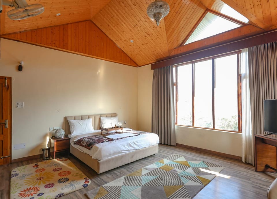 Dancing Deer Chalet Hotel in Himachal Pradesh