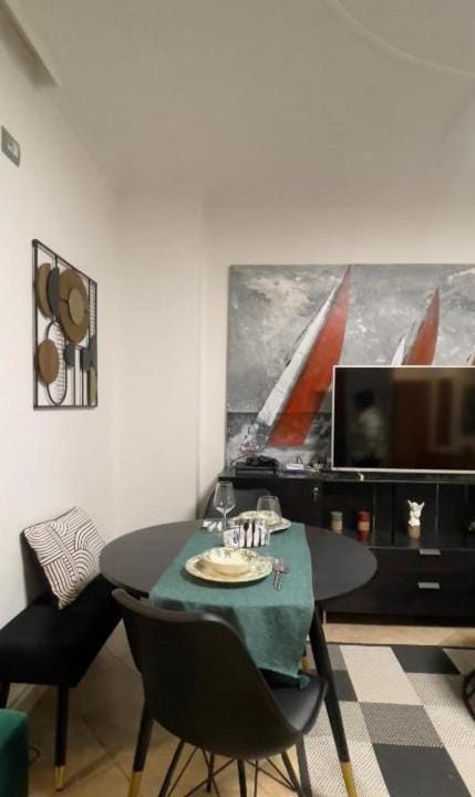 Dining area, Dinner