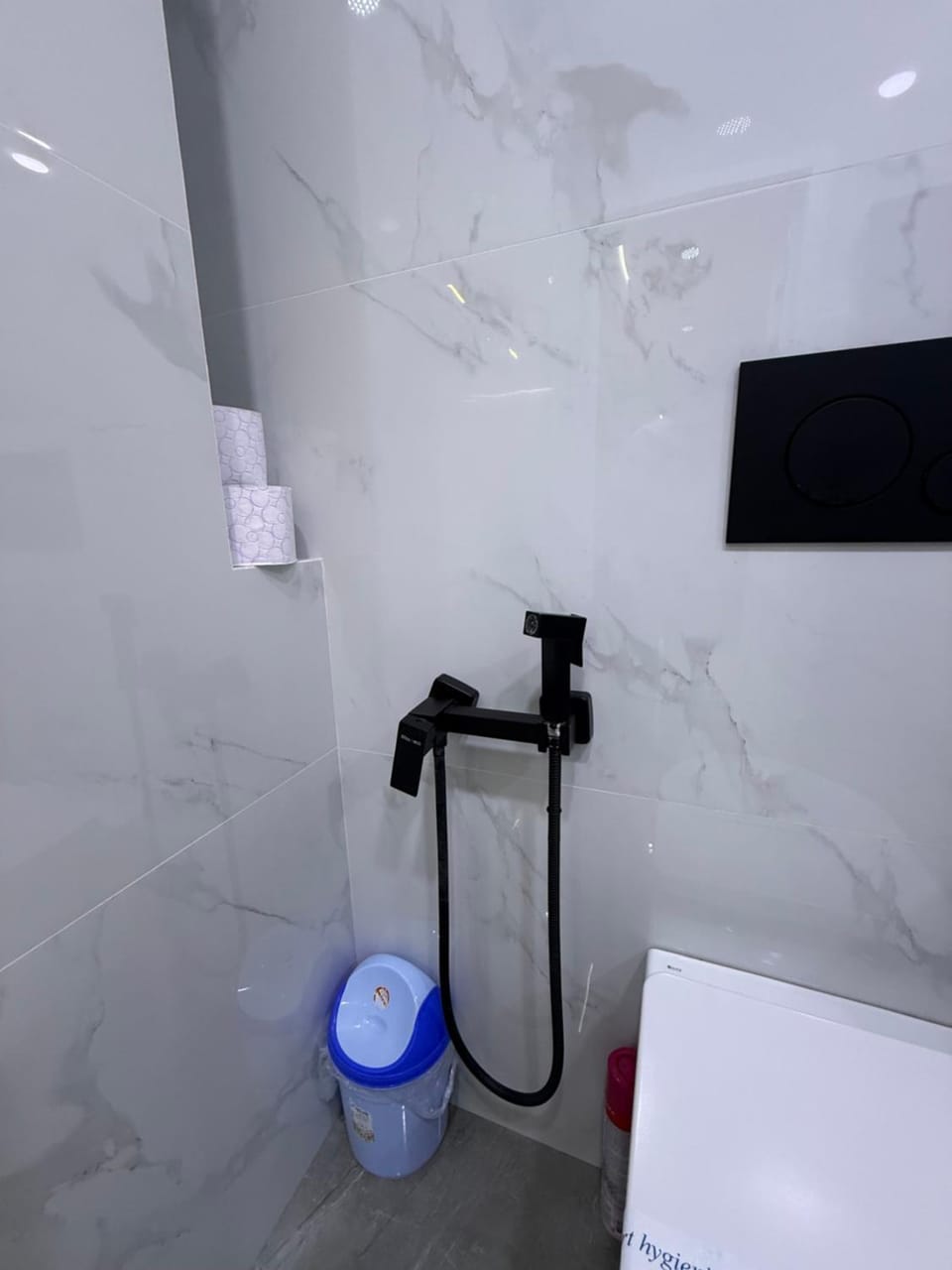 Apartament white 2 rooms Moll Apartment in Chișinău